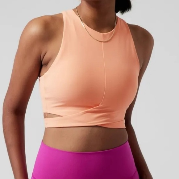 Athleta Concious Cut Out Crop D-DD - Picture 4 of 6